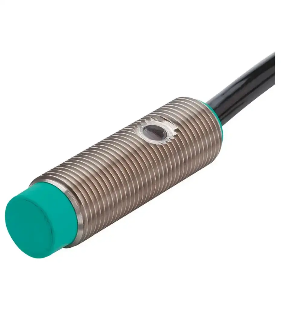 PEPPERL & FUCHS NJ4-12GM40-E2 (New)