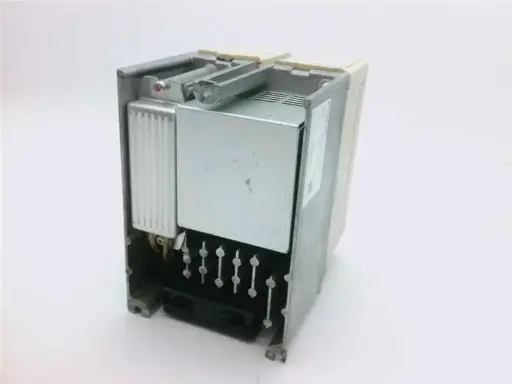 [U0629] MITSUBISHI/TSS FR-D720-0.75K (New)