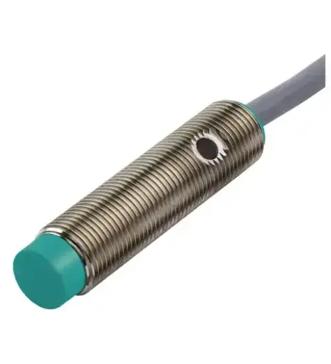 [026579] PEPPERL & FUCHS NJ4-12GM50-WS (New)