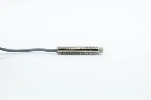 [053491] PEPPERL & FUCHS NBB0,8-5GM25-E2 (New)